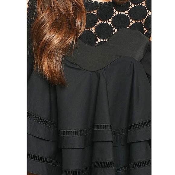 Cold Shoulder Bell Sleeve Lace Ruffle Blouse Top - Picture 6 of 8